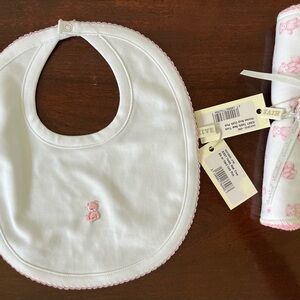 NWT Kissy Kissy Pink and White Bear Baby Bib Set
